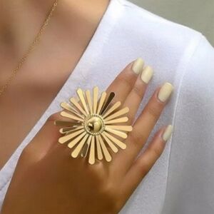 Golden Flower Girl ring